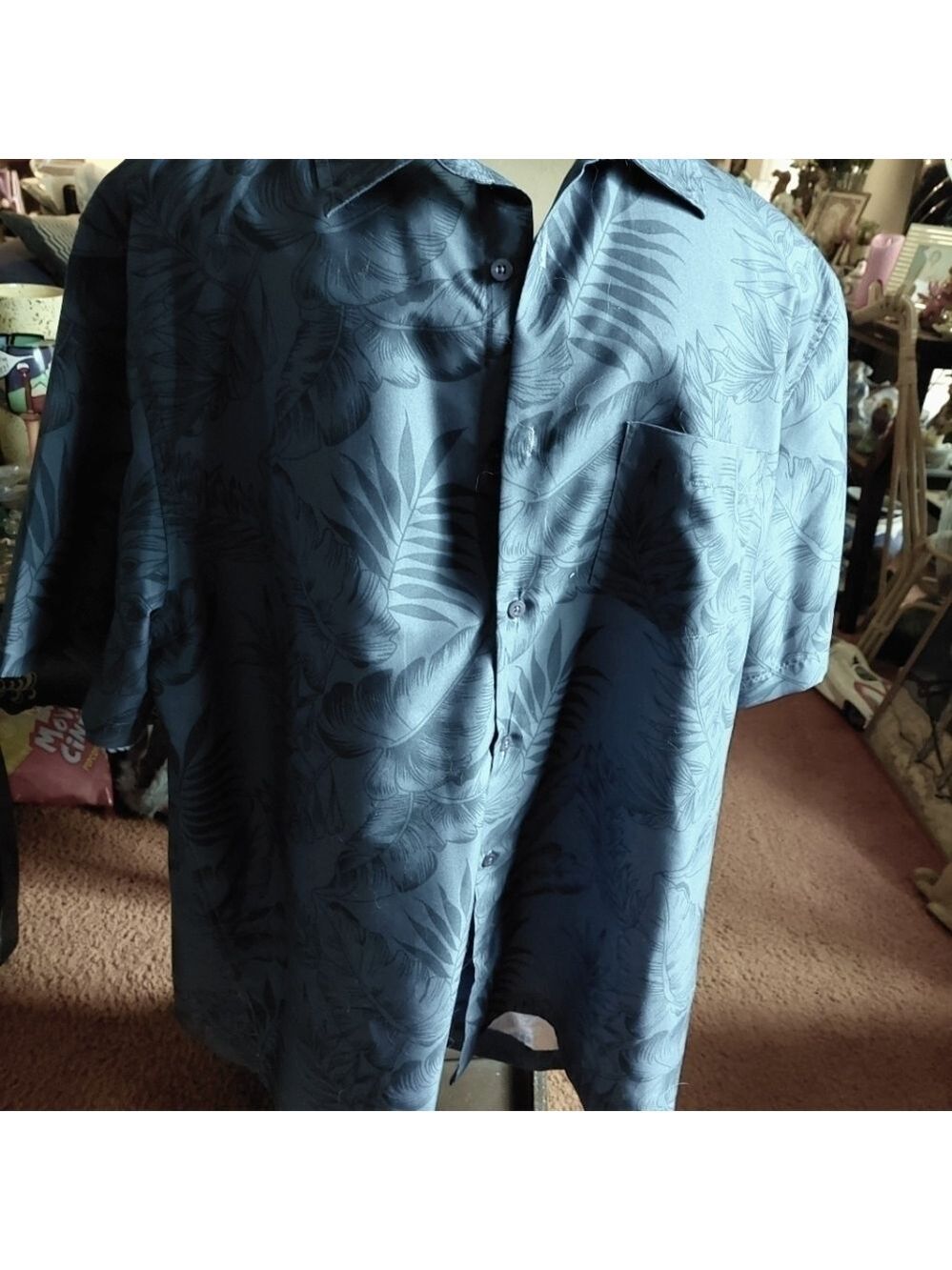 Arnold Palmer Men's Easy Care Short Sleeve Shirt